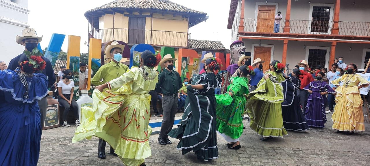 Feria Patronal En Yuscar N En Honor A La Inmaculada Concepci N