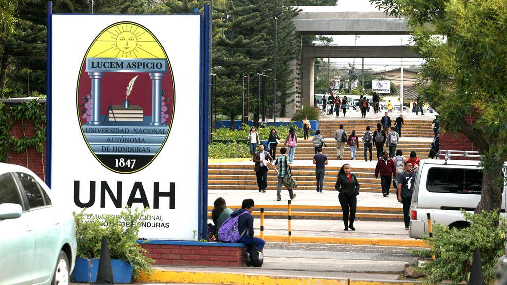 UNAH está entre las mejores universidades de Centroamérica en el Ranking QS