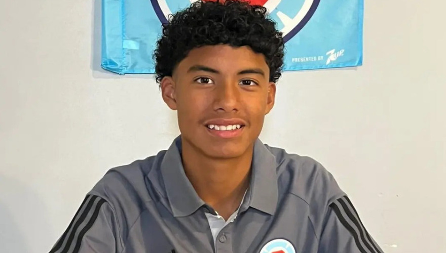 Juvenil hondureño firma con el Chicago Fire de la MLS