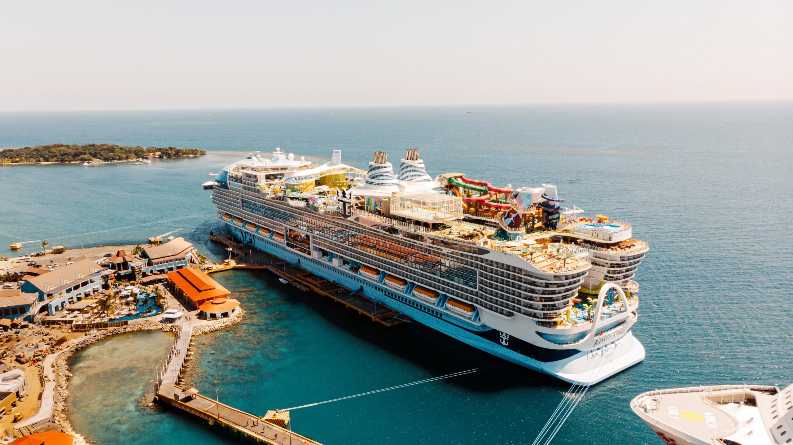 Más de cien cruceros llegarán a Roatán en los últimos meses del año