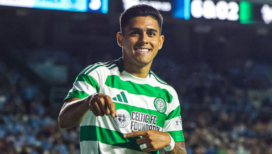 Luis Palma rompe sequía goleadora al marcar hat-trick con el Celtic