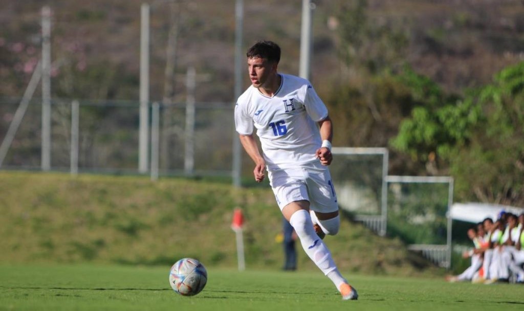 Valerio Marinacci marca su primer gol con el FC Rieti de Italia