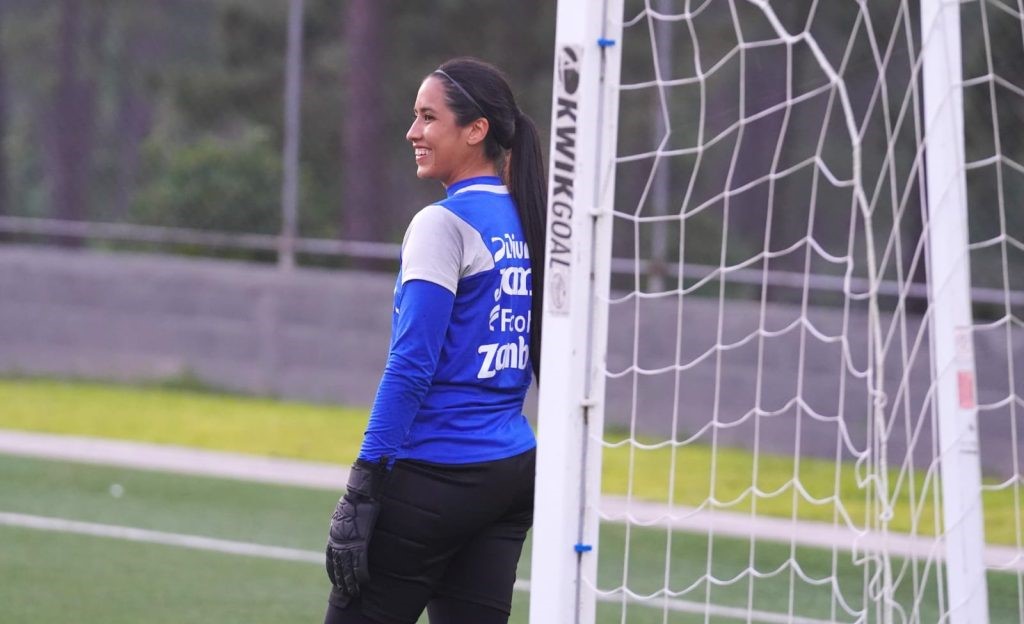 Hondureña Madelinne Nieto ficha por la Universidad Católica de Ecuador