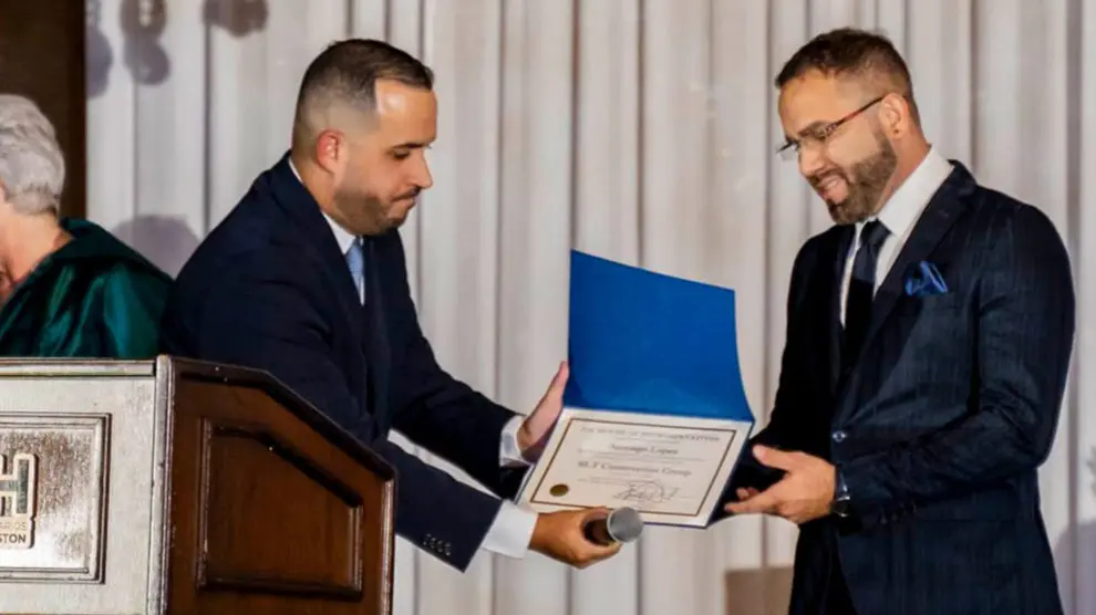 Hondureño recibe reconocimiento del Congreso de Estados Unidos