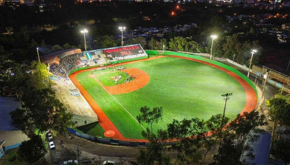 Inauguran el nuevo Estadio Chochi Sosa de Tegucigalpa