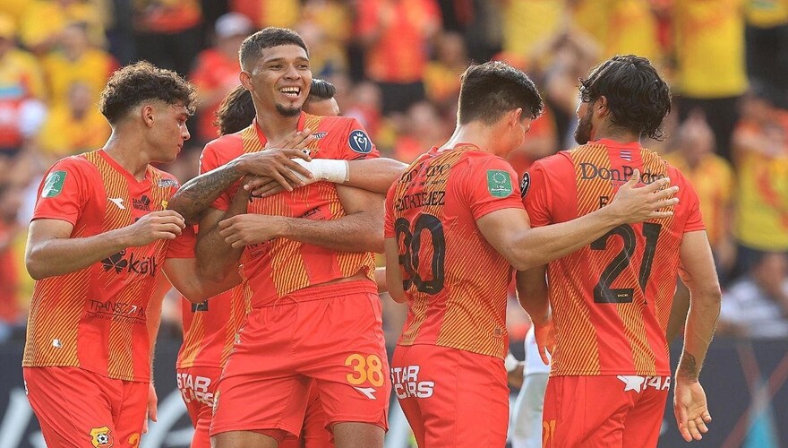 Getsel Montes se corona campeón de liga en Costa Rica con el Herediano