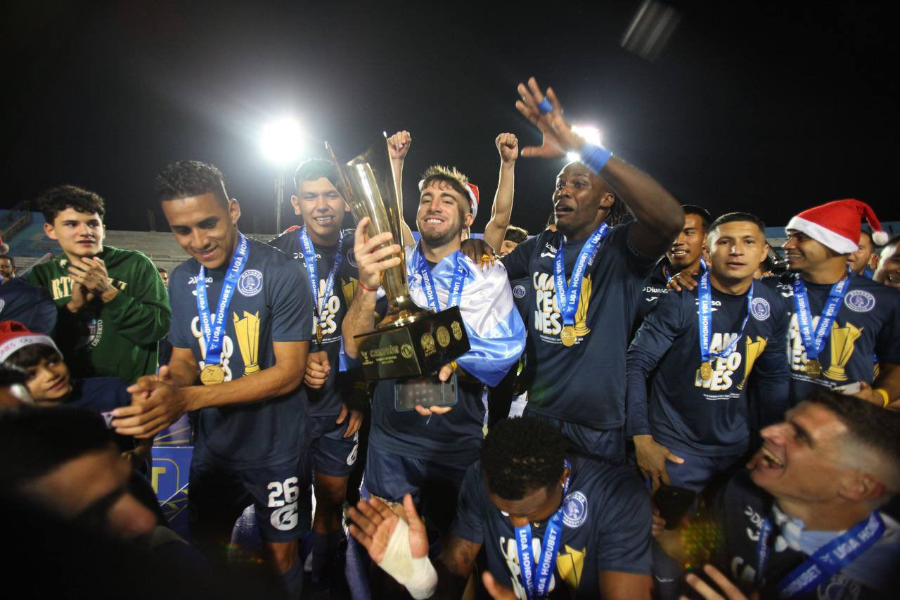 Concacaf manda carta de felicitación a Motagua por la copa 19