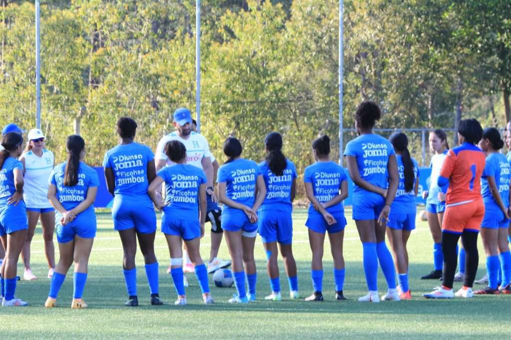 Sub-19 Femenil de Honduras se alista para el Torneo Forward de la FIFA