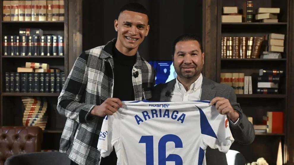 Kervin Arriaga es presentado de forma oficial con la Real Zaragoza